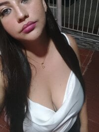 pinkyboobs_xc's webcam live show