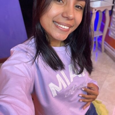 Julieta_fn - Stripchat Girl 