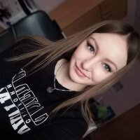 AgnesBut's Offline Chat Room