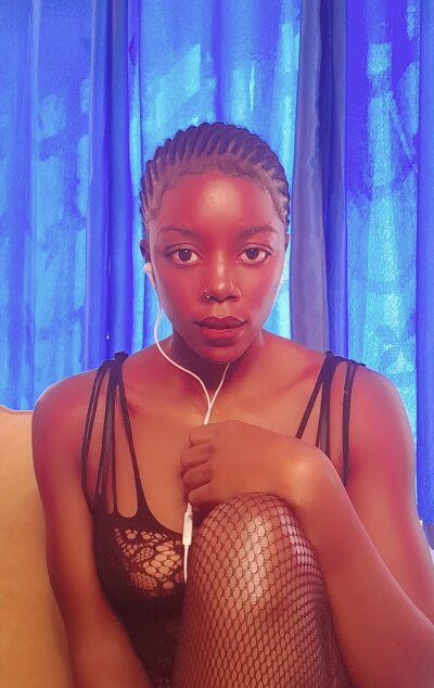 NoisinFright - cheap privates ebony