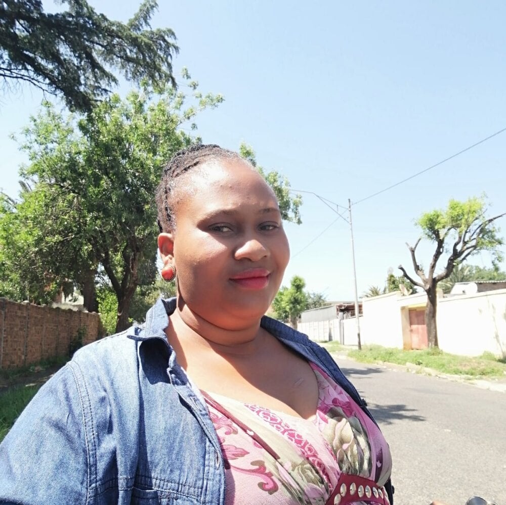 AuntyBigMadam87 profile