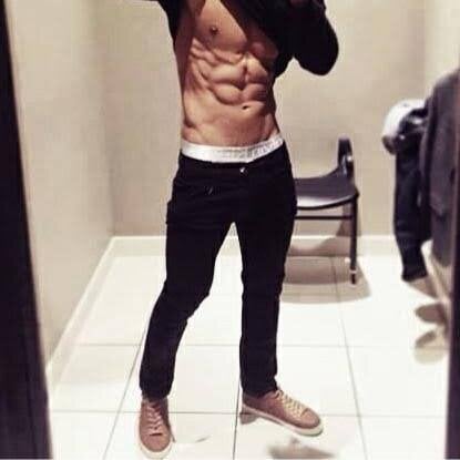 nudecobra from stripchat
