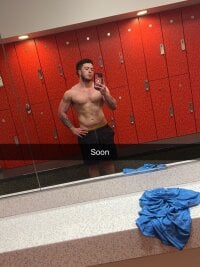 HungJr5255 webcam thumbnail