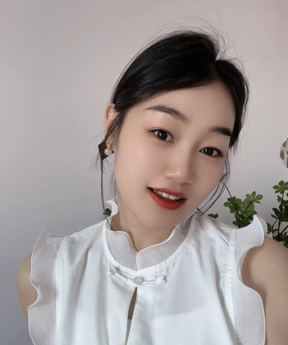 Live sex webcam photo for cloud8822 #289024705