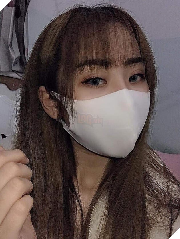 Kelly_Ly