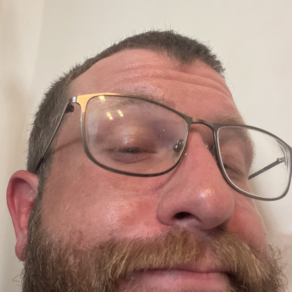 geeking4dildos' Offline Chat Room