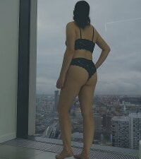 MoonSunny_69's Offline Chat Room