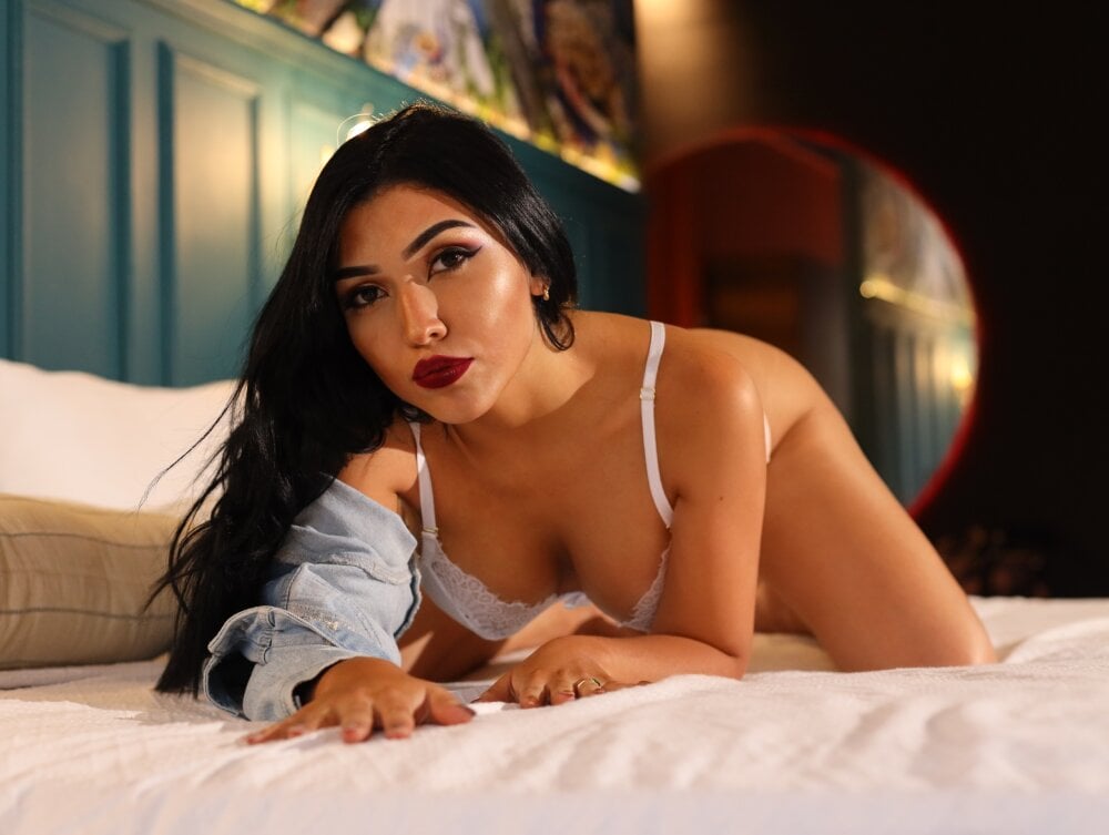 _brenda_becker live cam model at StripChat