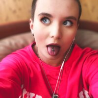 Luiza_cherry's Offline XXX Chat