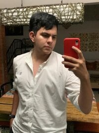 marco_antonio18's Offline Chat Room