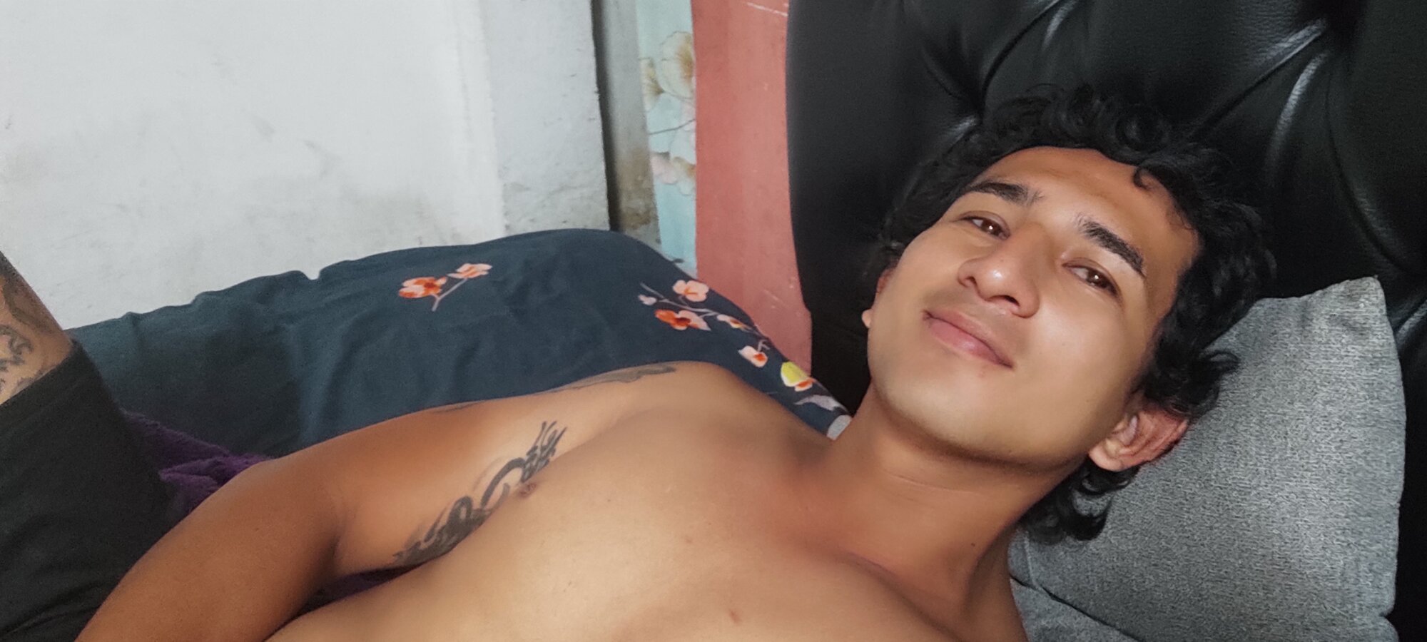 EL_Y_ELLA