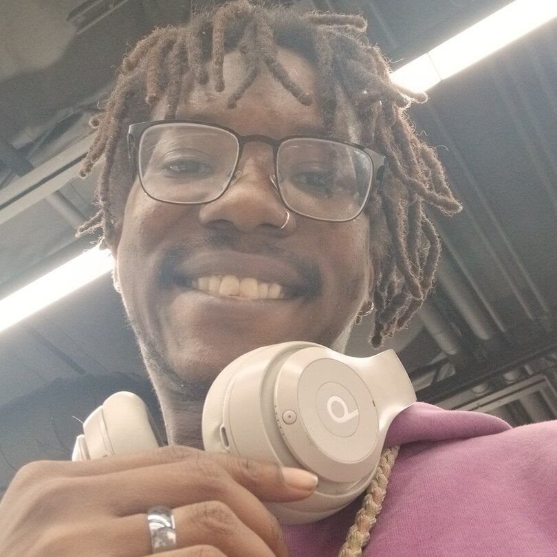 Chat XXX offline de Moyo228