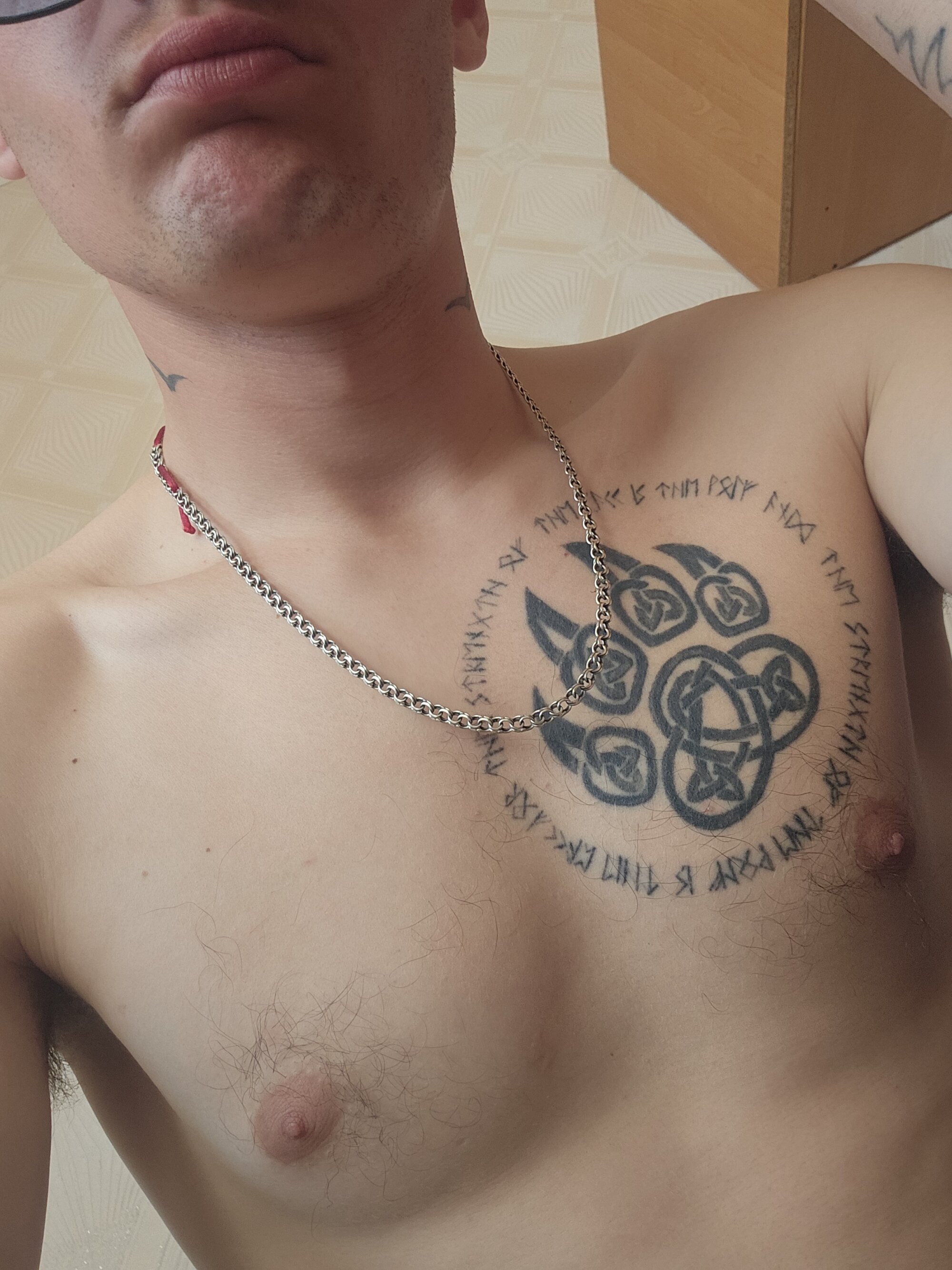 avrooraa