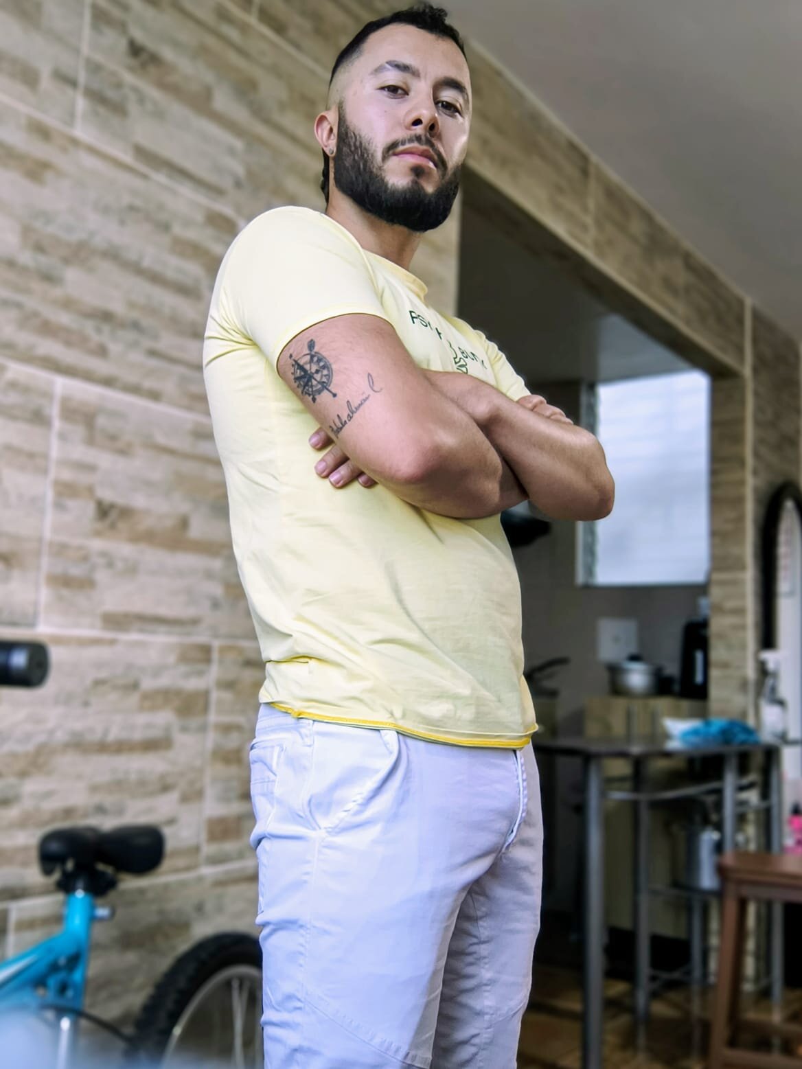 Thomas_hairy