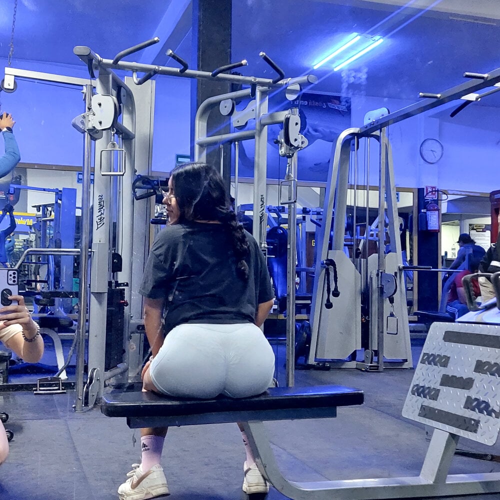CAMILA_SALGADO profile