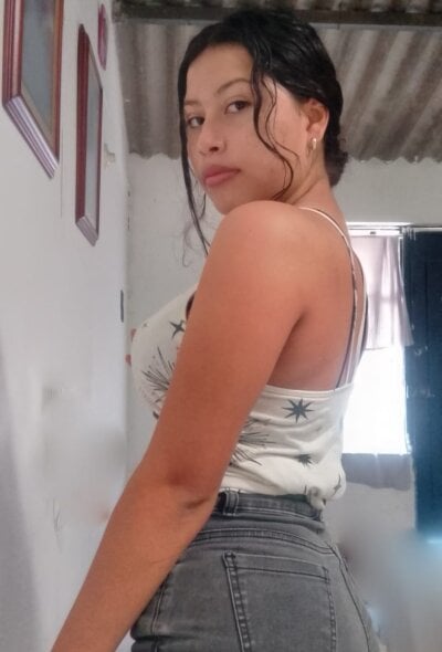 mia_thomson_1 Avatar