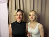 LillianVictoria's Offline Chat Room