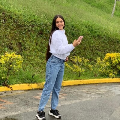 julietaadams01 Avatar