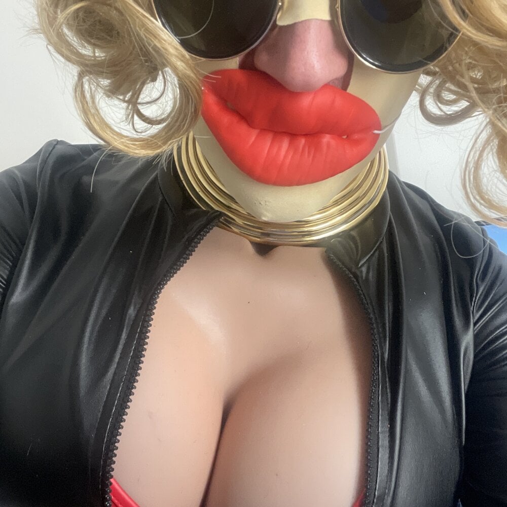 carlianal from stripchat