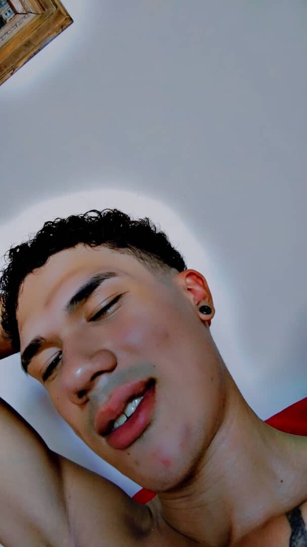AngelG_R22