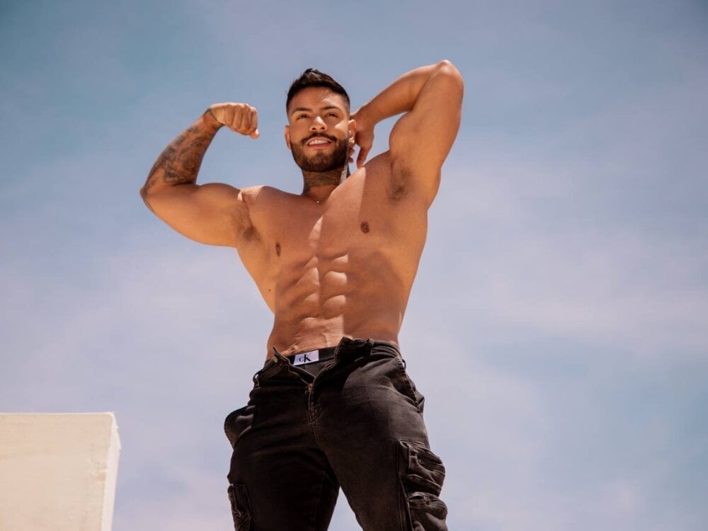 max_wyatt from stripchat
