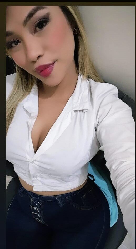 Ayla_18