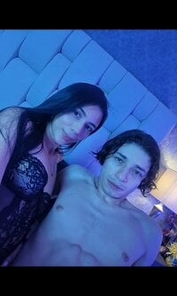 Nicollandjhonn's webcam live show