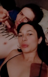 nahuel_and_maure's Offline XXX Chat