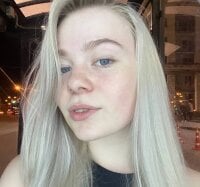 BeaGarciay's Offline Chat Room