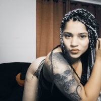 Redlips31's Offline Chat Room