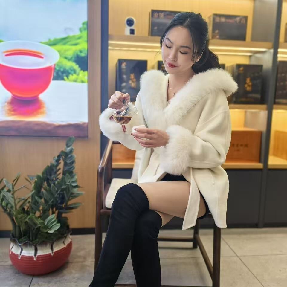 glamcambabes.com itsits13 livesex profile in in-amazing-city cams