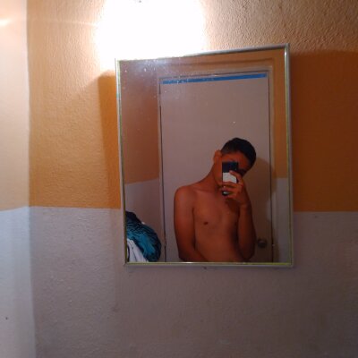 JunioorHot