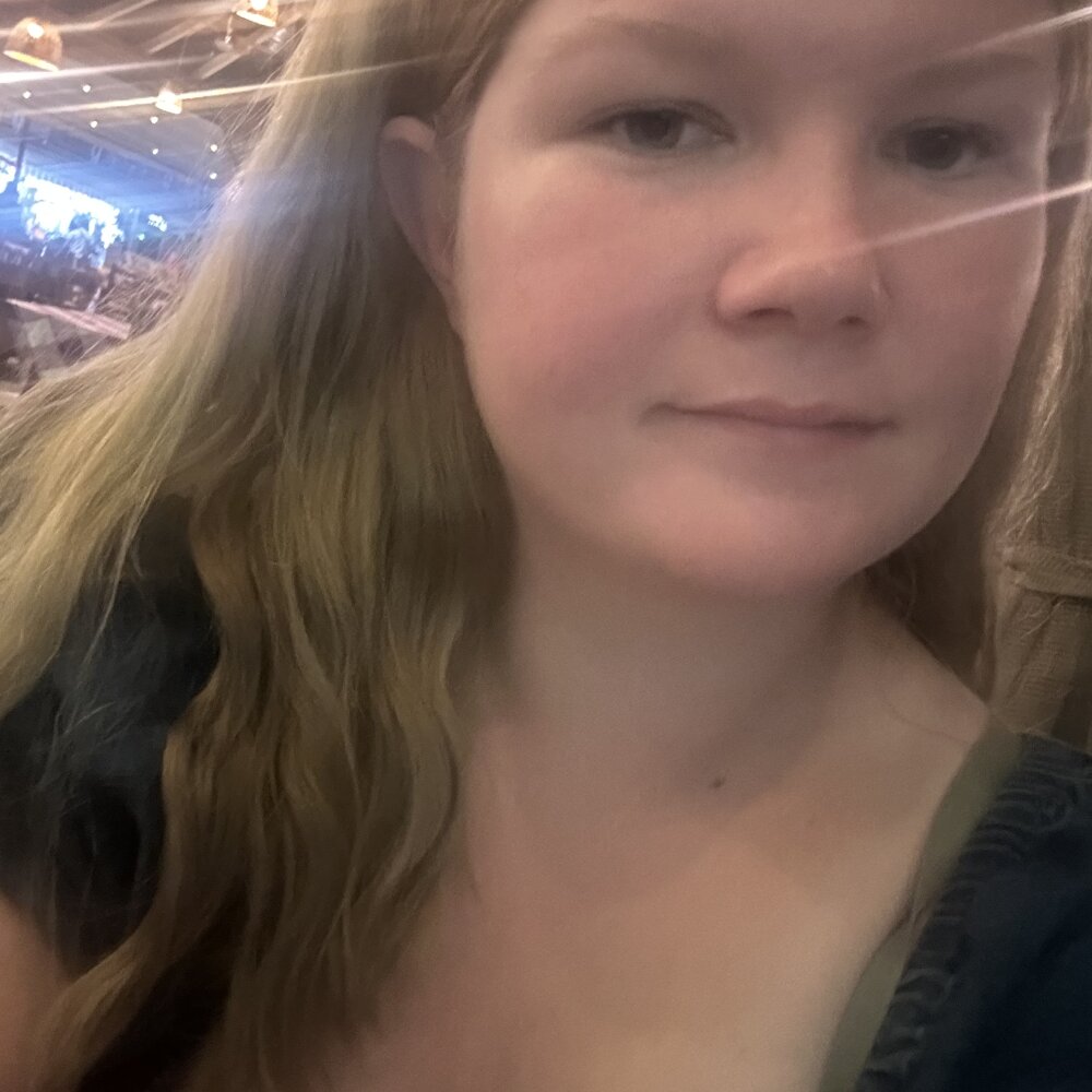 UK-NAUGHTY-ELLA profile