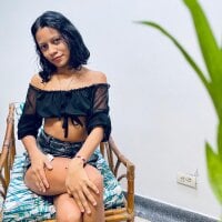 MarthinaLEstrang's webcam live show