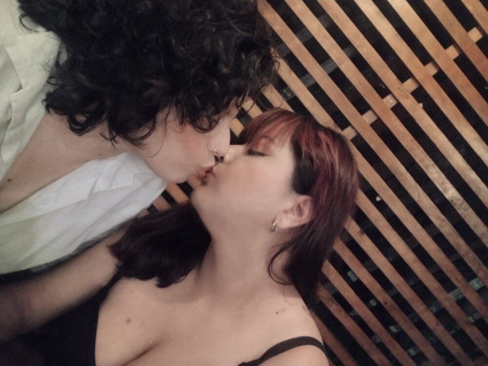 Live sex webcam photo for Karol_IsabelCouple #289572098