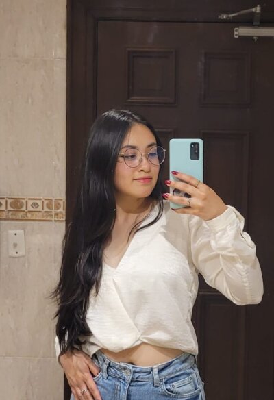 shy_miiel from stripchat