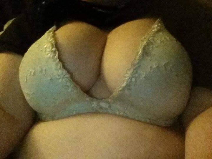 queenairy from stripchat