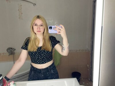 amyjons from stripchat