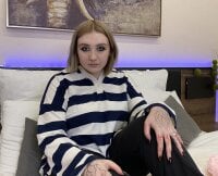 MavisBrenkson offline chatrum