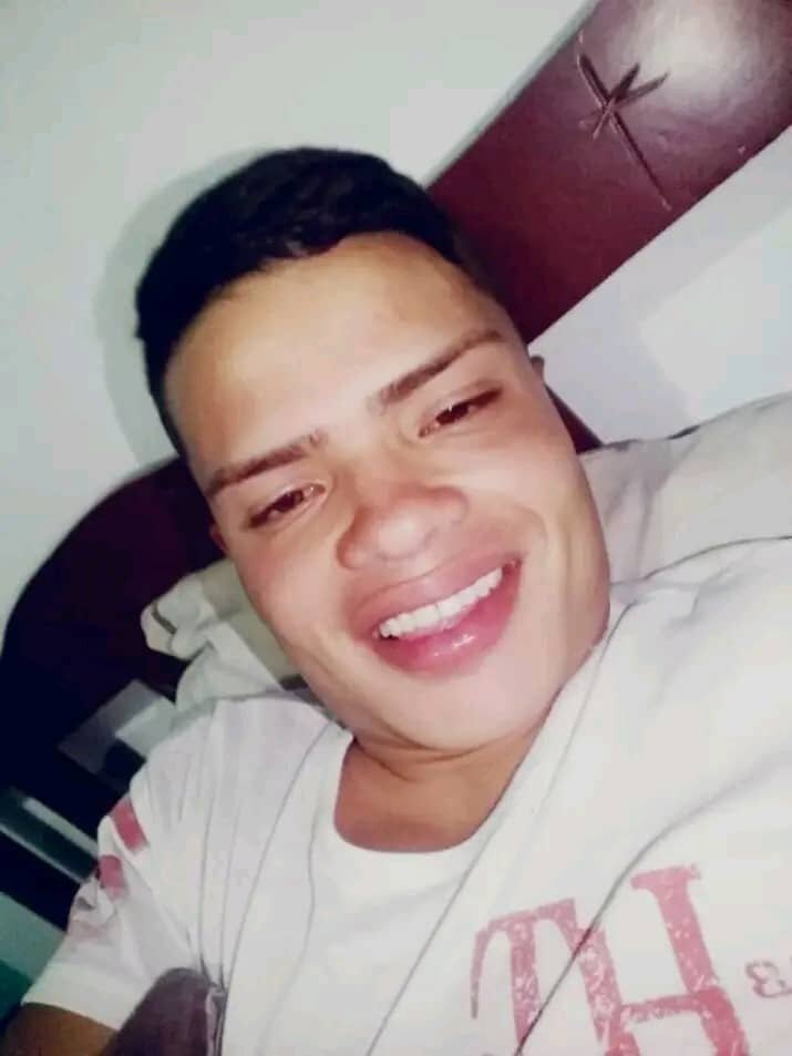 MackSteellhot