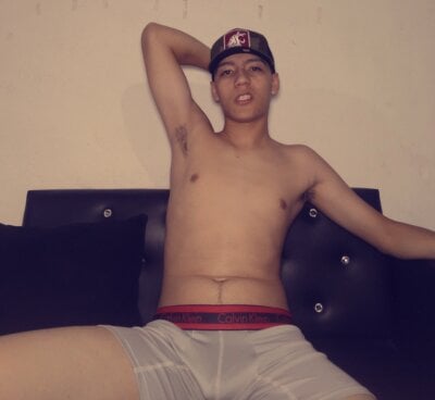 Yonatan_Star - Stripchat Boy 