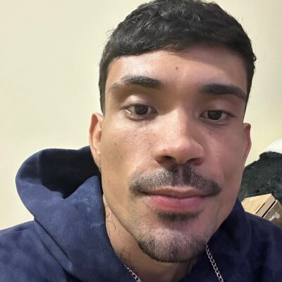 dereck_andrw from stripchat
