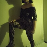 khiwifeslut's Offline XXX Chat