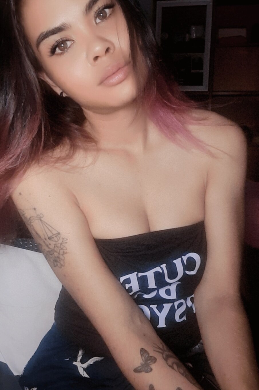sexcams-joy.com l4dyc4ndy livesex profile in asia cams