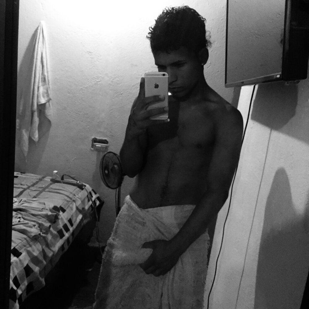 comebruja5000 from stripchat
