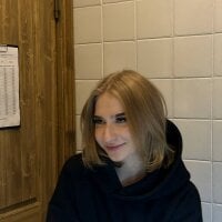 PetronilaReagen's webcam live show