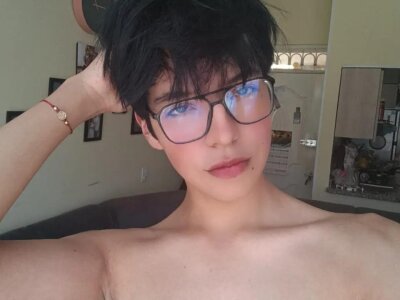 howl_thk from stripchat