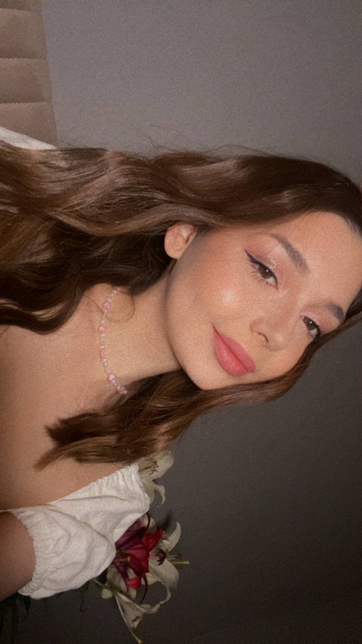 VeIvet_Kiss