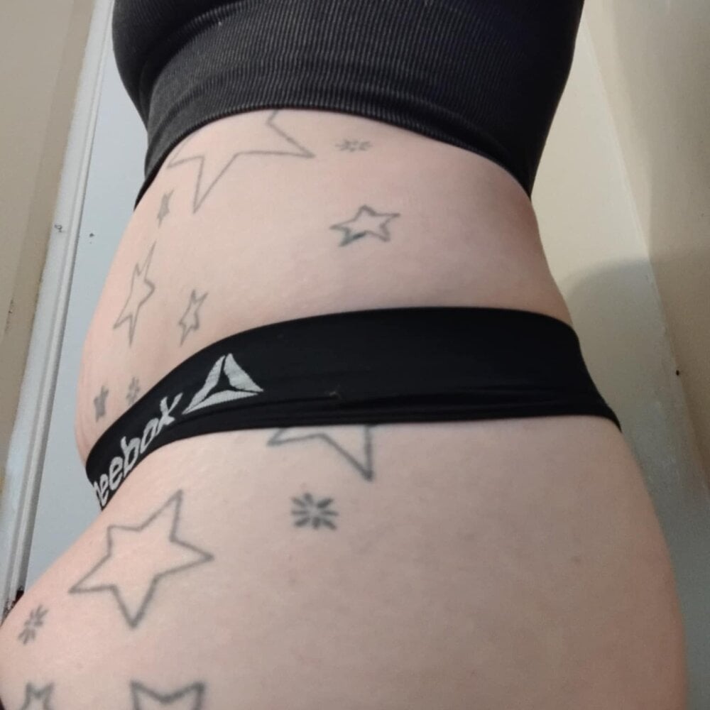 DeziBaby1087 profile