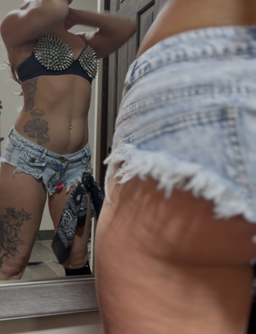 daniellasinnocence's Offline XXX Chat